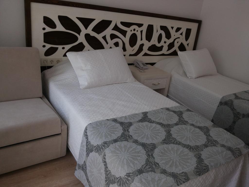 أورتاكنت Meggs Bodrum Beach Restaurant & Hotel المظهر الخارجي الصورة