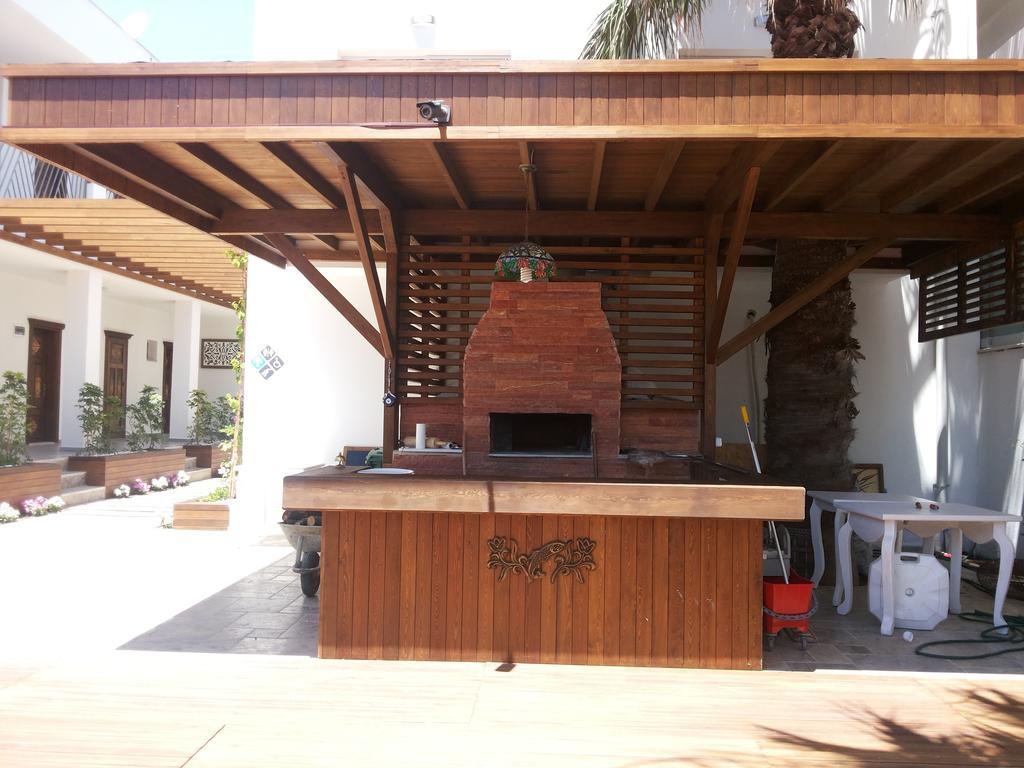 أورتاكنت Meggs Bodrum Beach Restaurant & Hotel المظهر الخارجي الصورة