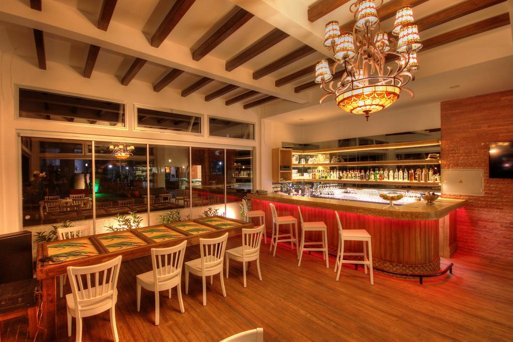 أورتاكنت Meggs Bodrum Beach Restaurant & Hotel المظهر الخارجي الصورة